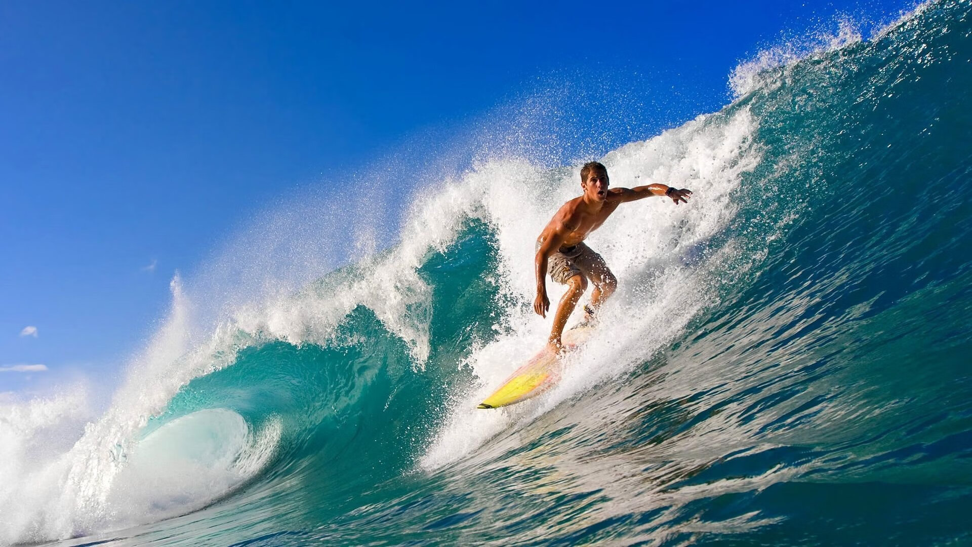 快船三巨头终于合拍了，球迷盼的场面来了，快船三巨头诞生